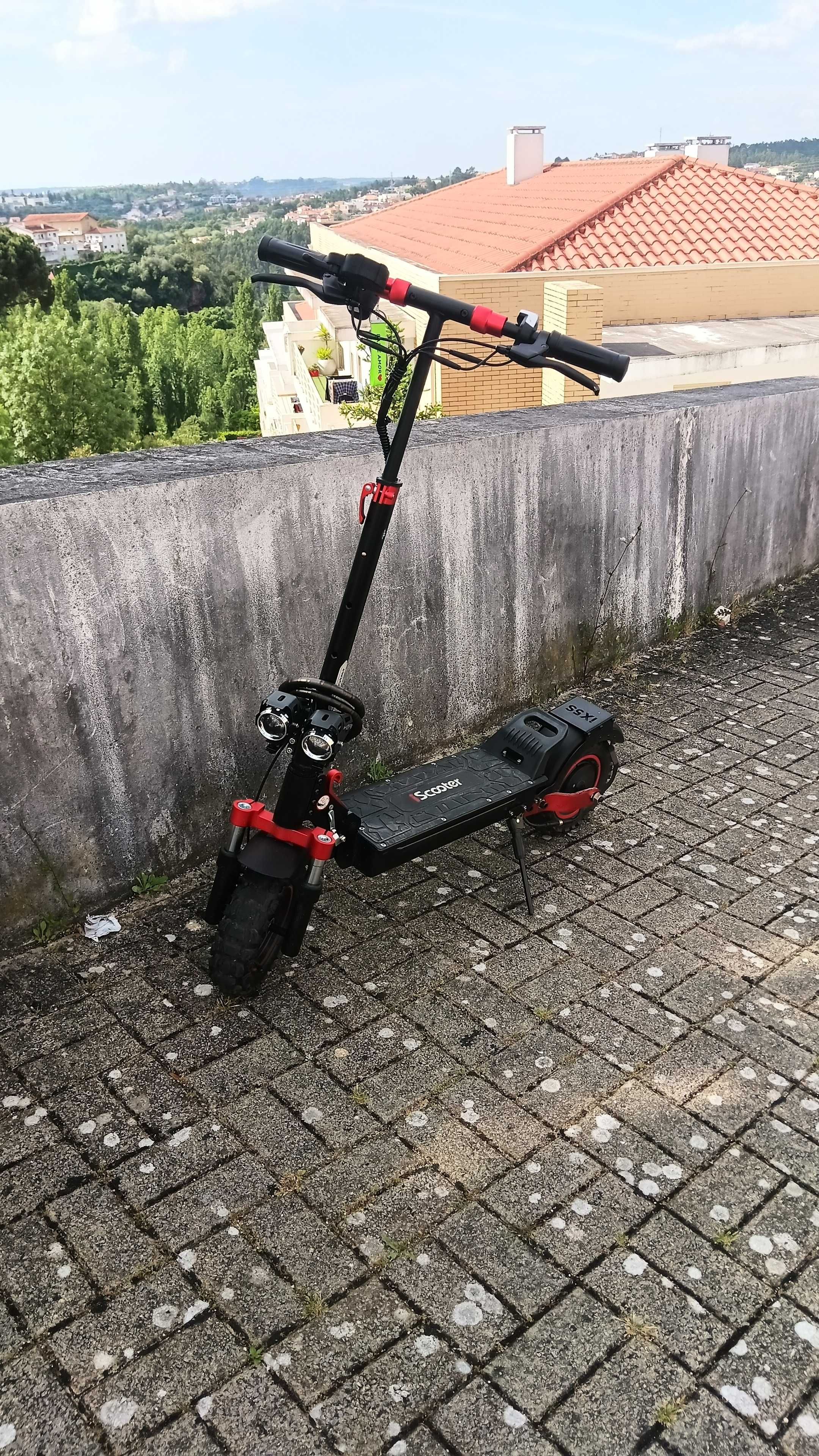 Trotinete elétrica iscooter