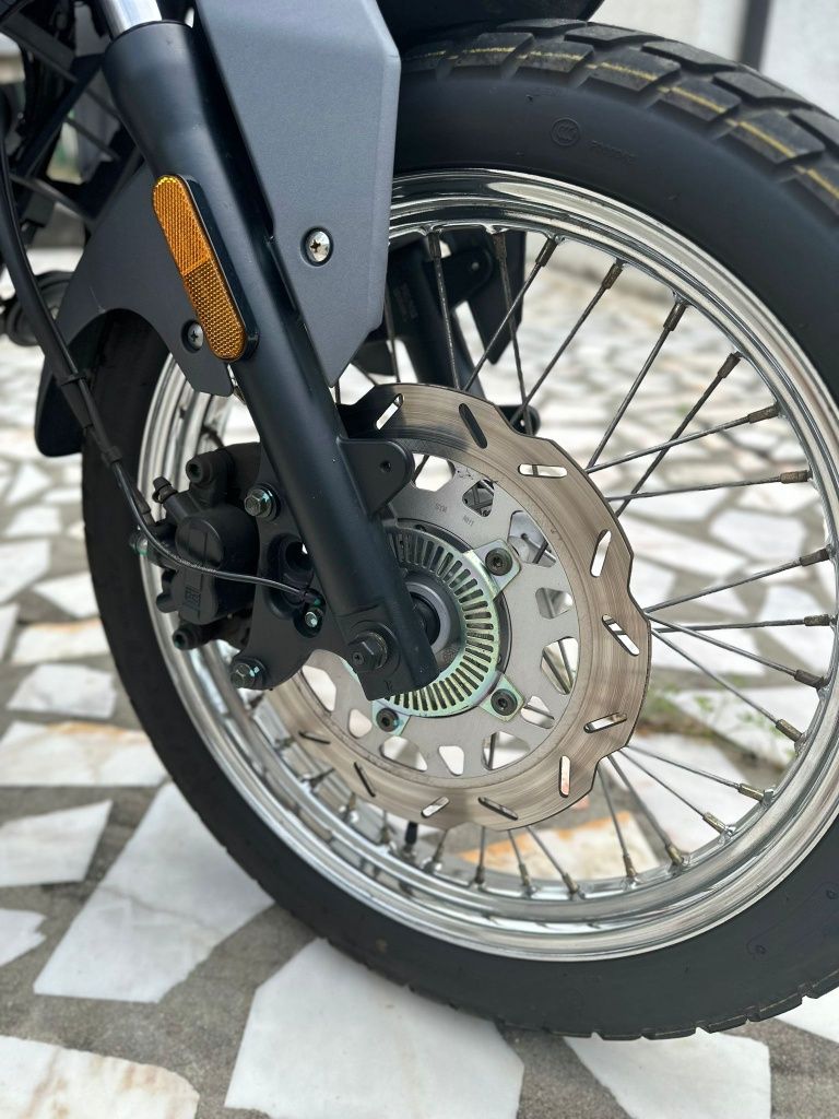 Moto 125cc ano 2023 como nova