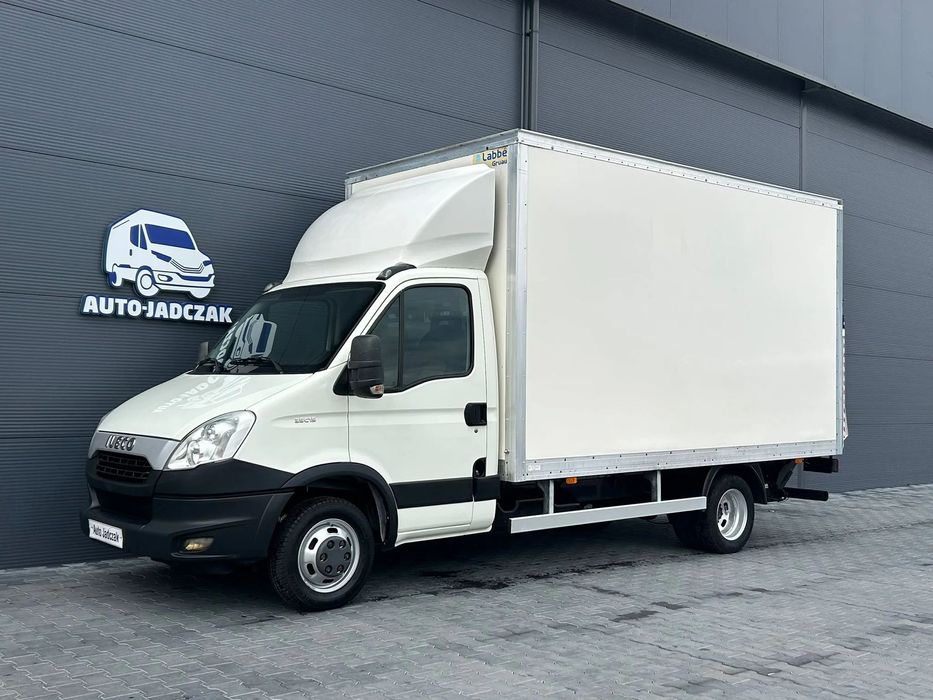 Iveco Daily 35C15 3.0 HPI Kontener 8 palet + winda 750kg **KLIMA**Sprowadzony**2014R**  DMC 3,5t. Prawo jazdy kat. B