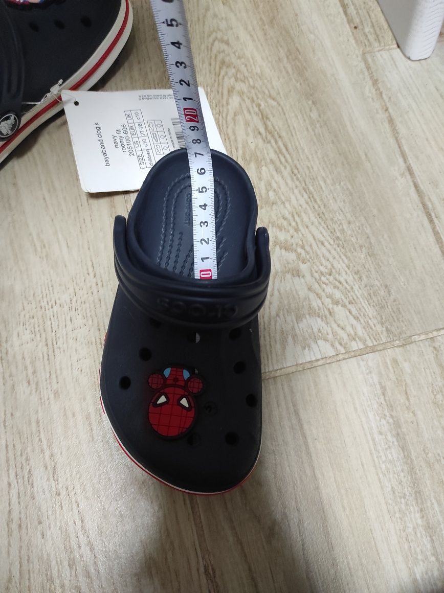 Босоніжки дитячі крокс crocs сандали сандалі розмір c10 (на наш 27)