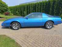 Pontiac Firebird Pontiac Firebird 3,1 V6 140 ps