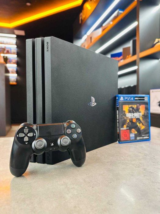 Приставка Sony PlayStation 4 Pro 1tb з грою Black Ops III в подарунок!