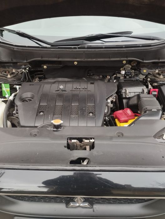 Мітсубісі аутлендер спорт