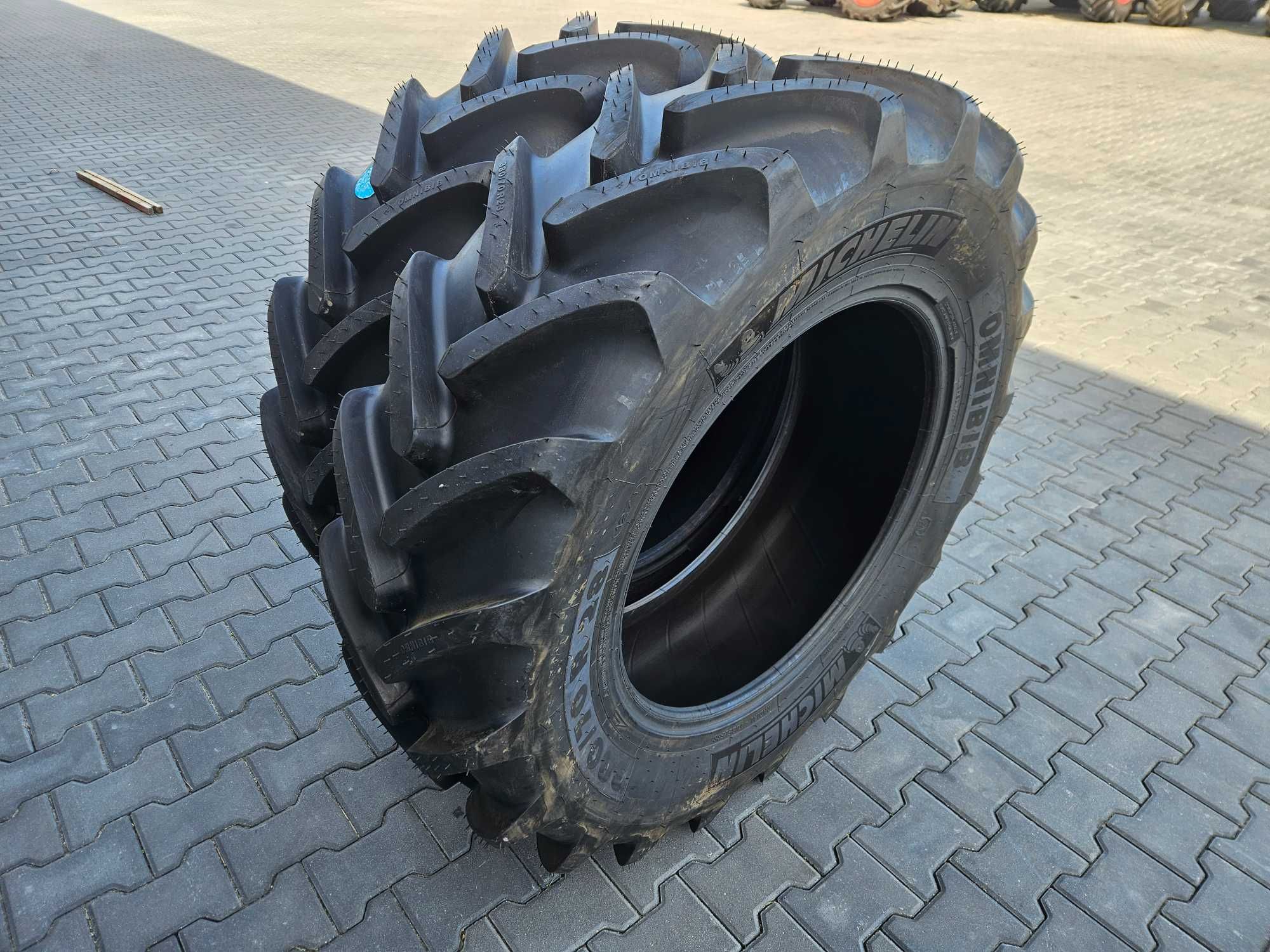 Opony 380/70R28 Michelin OMNIBIB Nowe 13.6R28 / 440/65R28