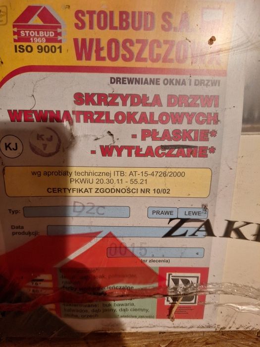 Sprzedam drzwi (70) kratka wentylacyjna i chyba gdzieś klamka też jest