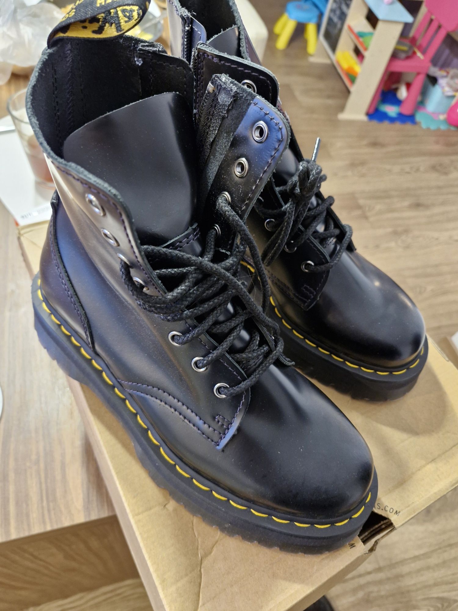 Glany Dr. Martens Jadon Black rozmiar 39