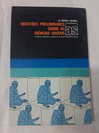Livro "Questões Preliminares sobre as Ciências Sociais"