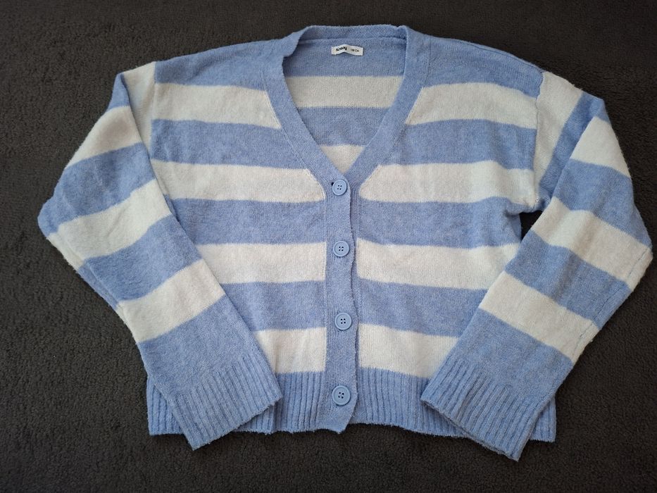 Sweterek dla dziewczynki