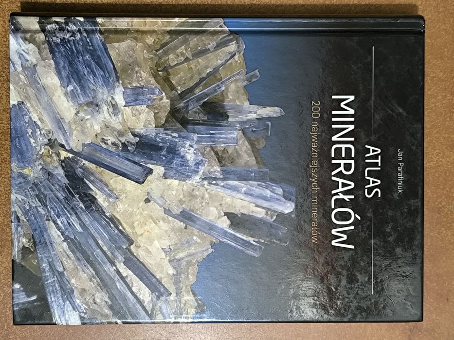 6 książek Jeżdżę samochodem Trabant Samoloty samochody Atlas minerałów