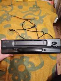 Magnetowid VHS typu DAEWOO Q210K PAL i NTSC PLAYBACK, wyjście EURO