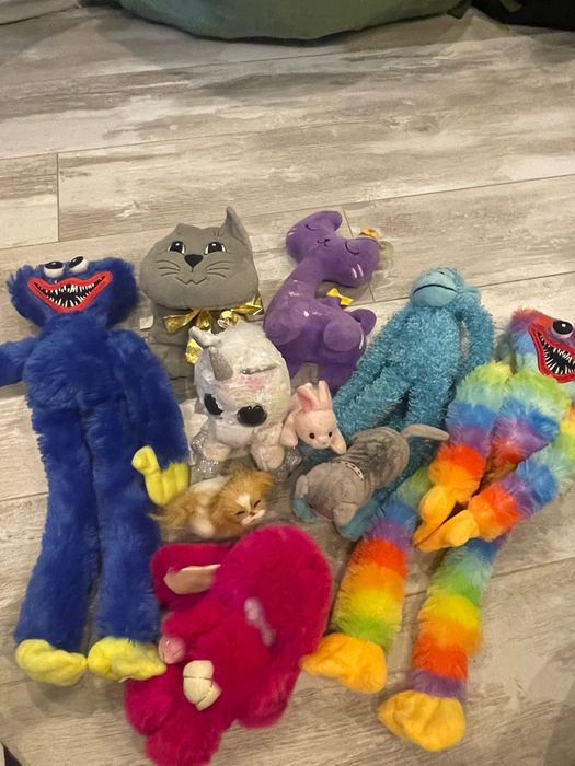 Дитячі мʼякі іграшки - глазастік,хагі вагі, котік коржик,кролик брелок