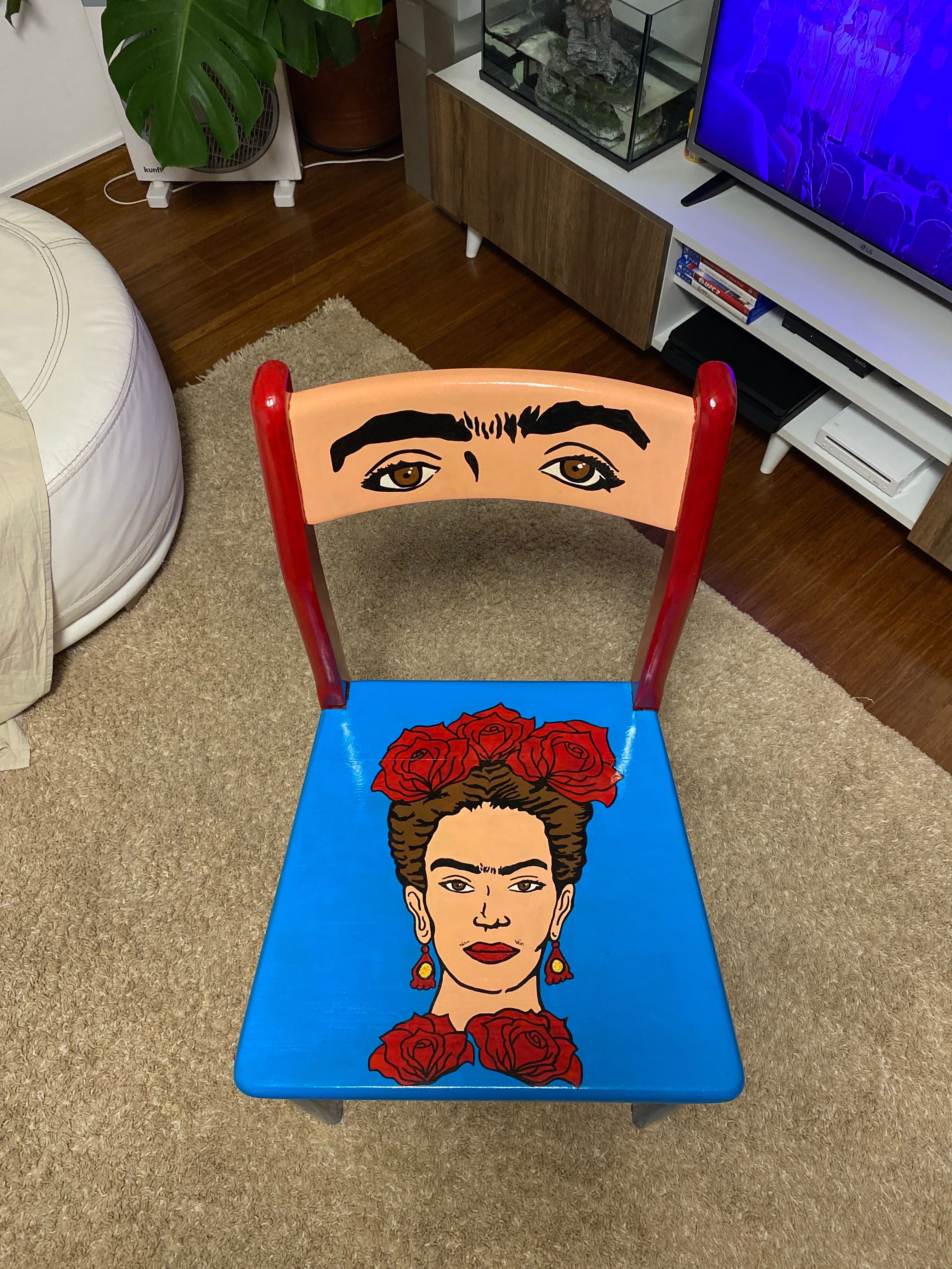 Cadeira Pintada à Mão Frida Kahlo