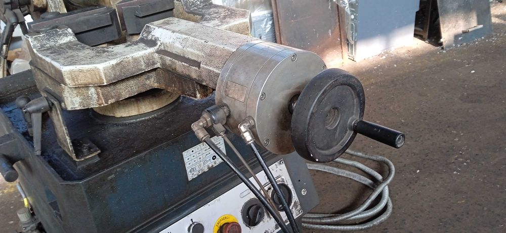 Półautomatyczna piła tarczowa do metalu Metallkraft MKS 350 H