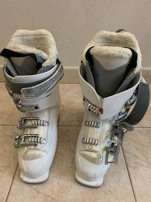 Горнолыжные ботинки Salomon Charm