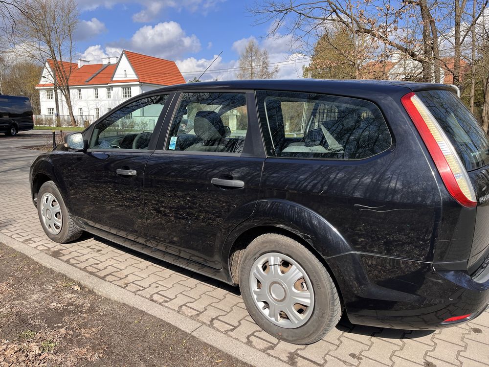 Ford Focus mk2 benzyna  1.6