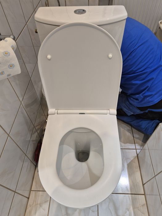 WC kompakt ubikacja toaleta wysoka + mata do montażu