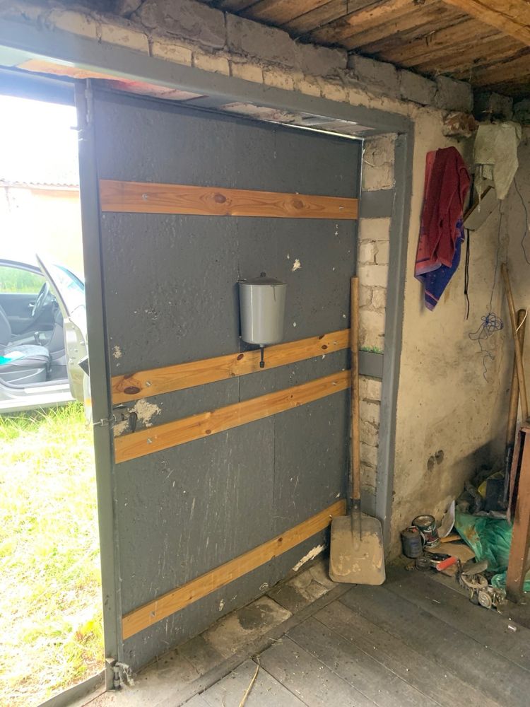 Продам гараж м. Овруч ГК Північ 24кв.м