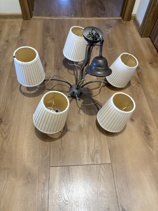 Lampa wisząca 5 kloszy
