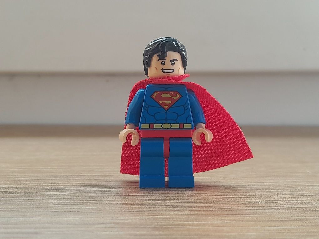 Lego minifigurka superman rezerwacja