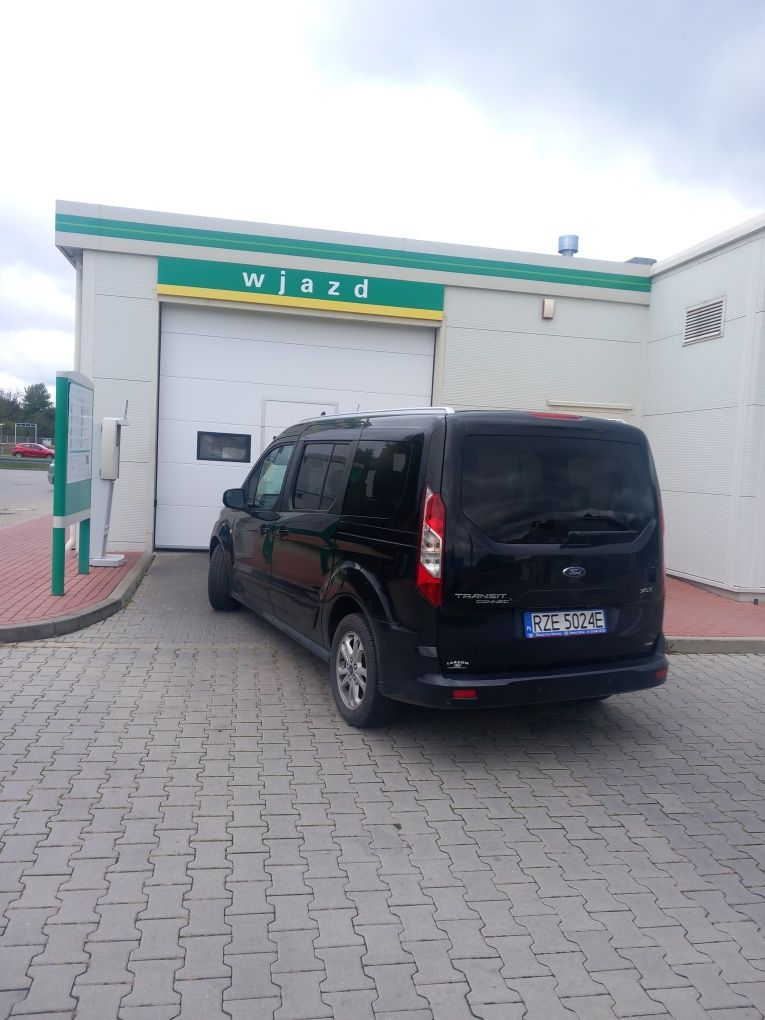 Ford Transit Connect XLT MAŁY PRZEBIEG