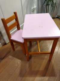 Stolik drewniany dla dziecka i 2 krzesełka