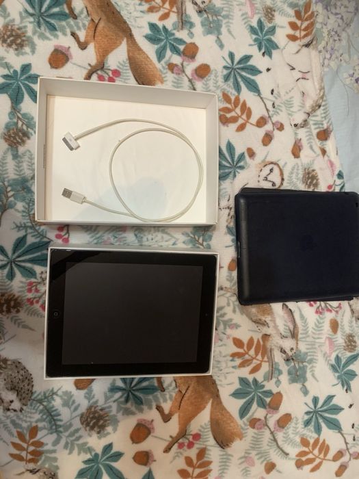 Продам другий Айпад