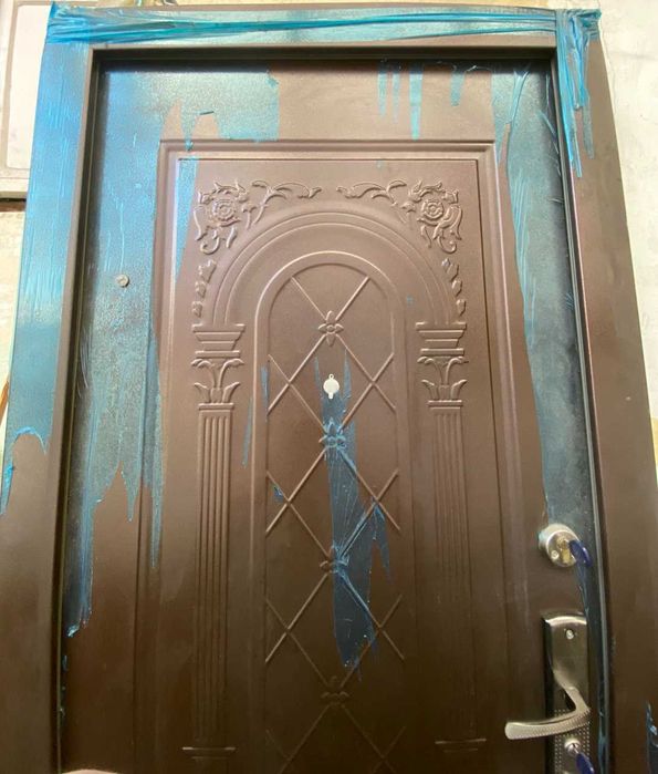 Нові двері металеві Двери входные металлические Новые на два замка