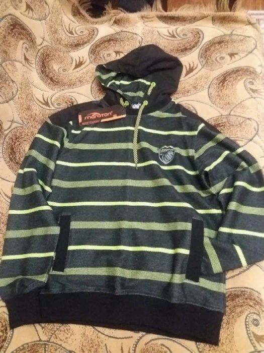 Продам свитера