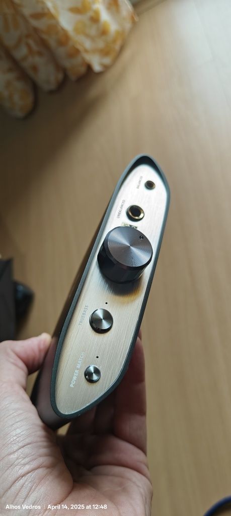 iFi Zen DAC V2 - Conversor e amplificador D/A