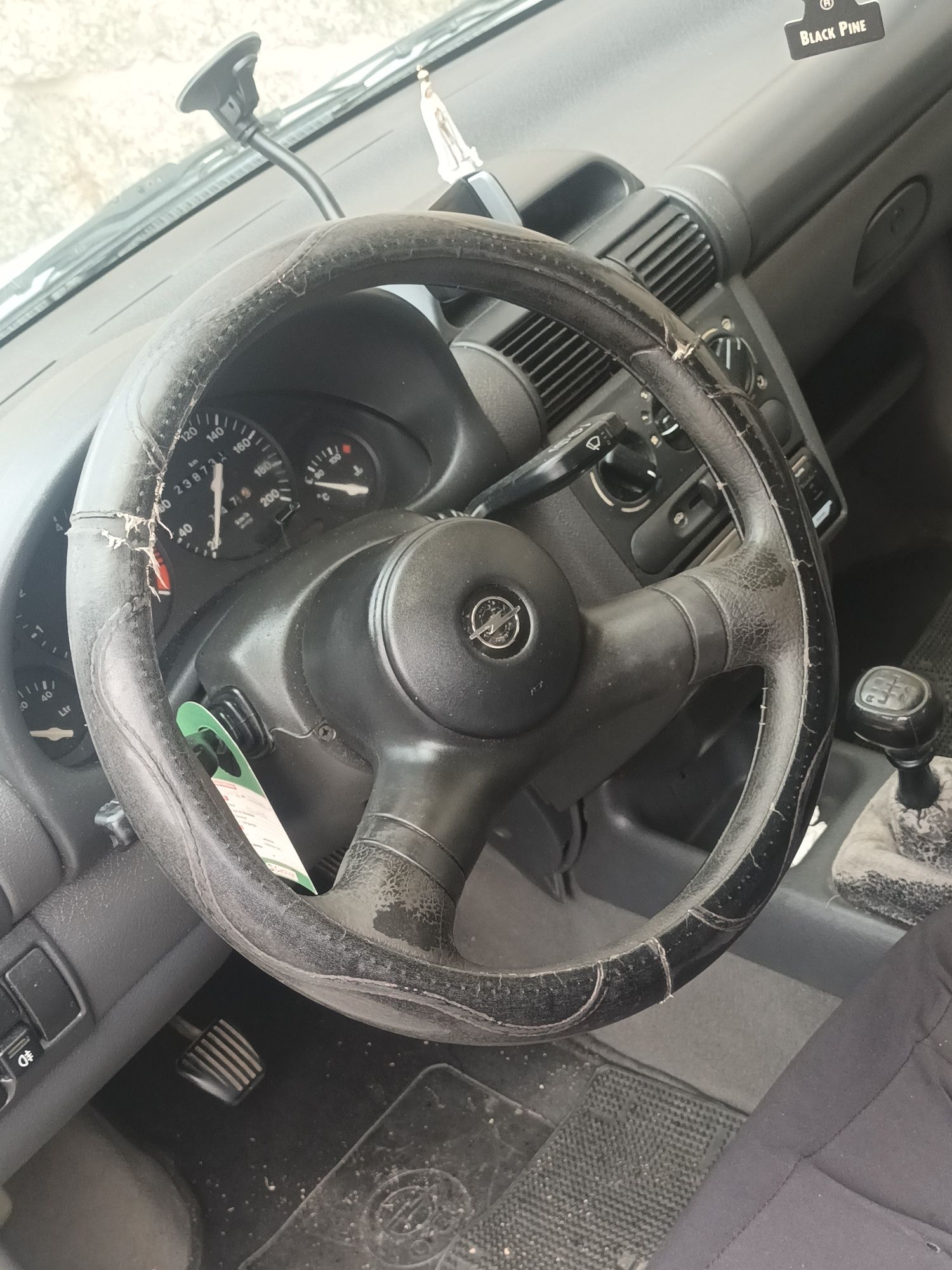 Carro opel corsa