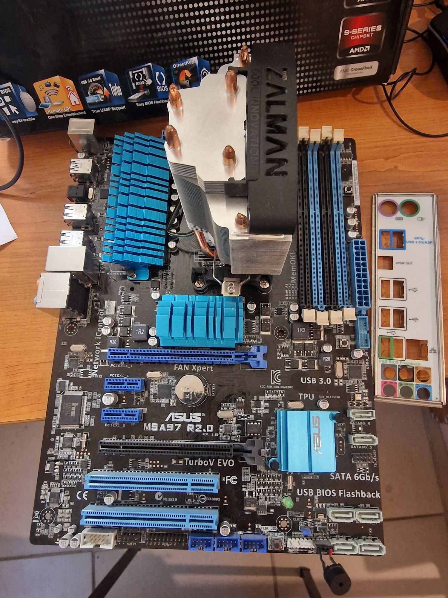 Комплект материнська плата Asus M5A97 R2.0 sAM3+, та amd fx8300