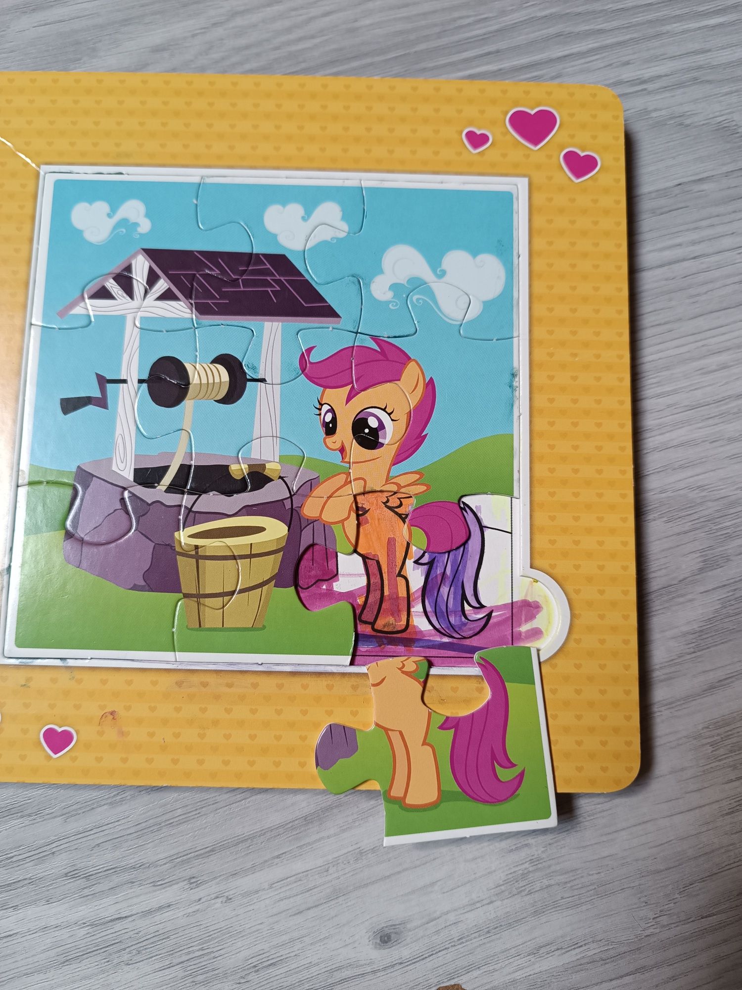 MLP My little pony książka z puzzlami bajka edukacyjna kucyki puzzle