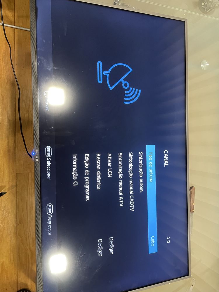 TV Princess 40 polegadas com barras LED novas