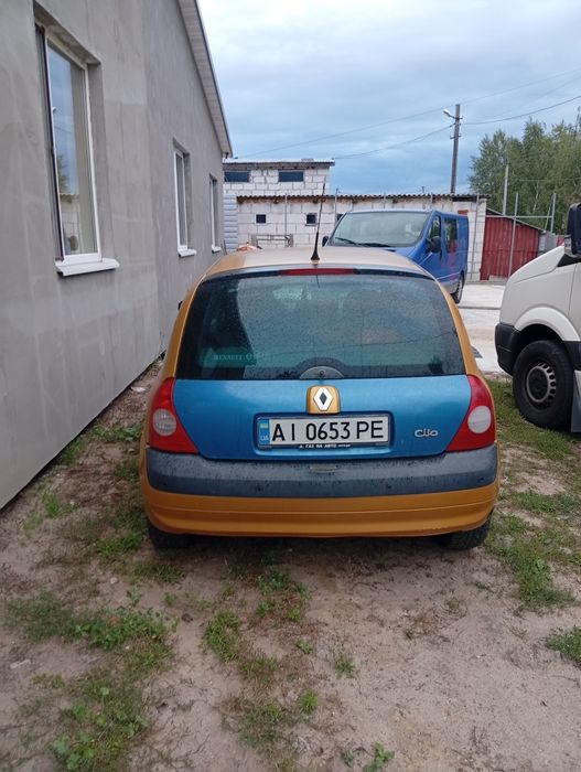 Renault Clio 2 - 2002 року