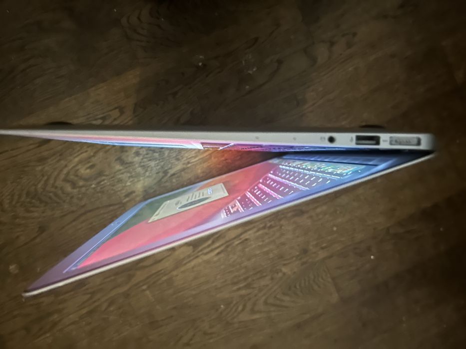 Apple Macbook Air i5 1.8Ghz 8GB HD6000 IDEALNY