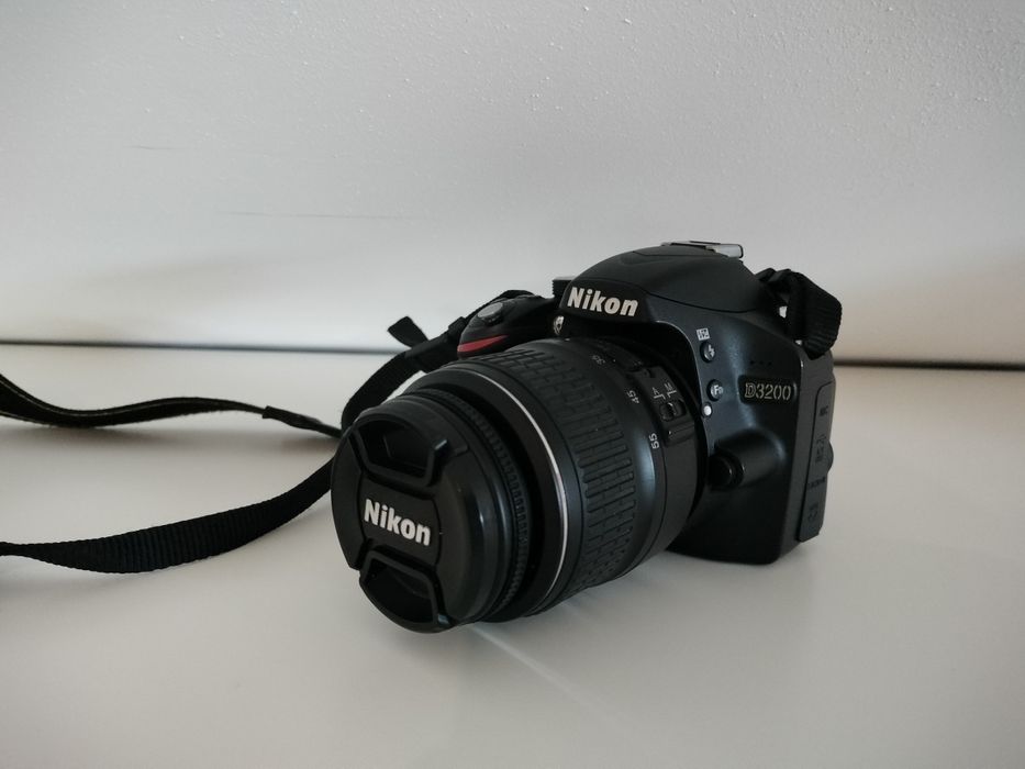 Kit Nikon D3200 + lente 18-55mm+cartão+mala