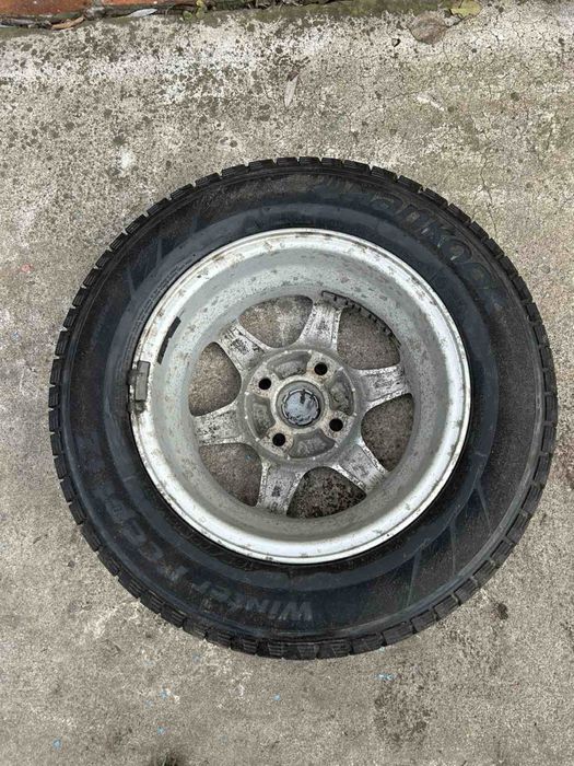 Продам диски Hyundai 5.5 jjx14 R14.  4шт та зимова гума з ними.