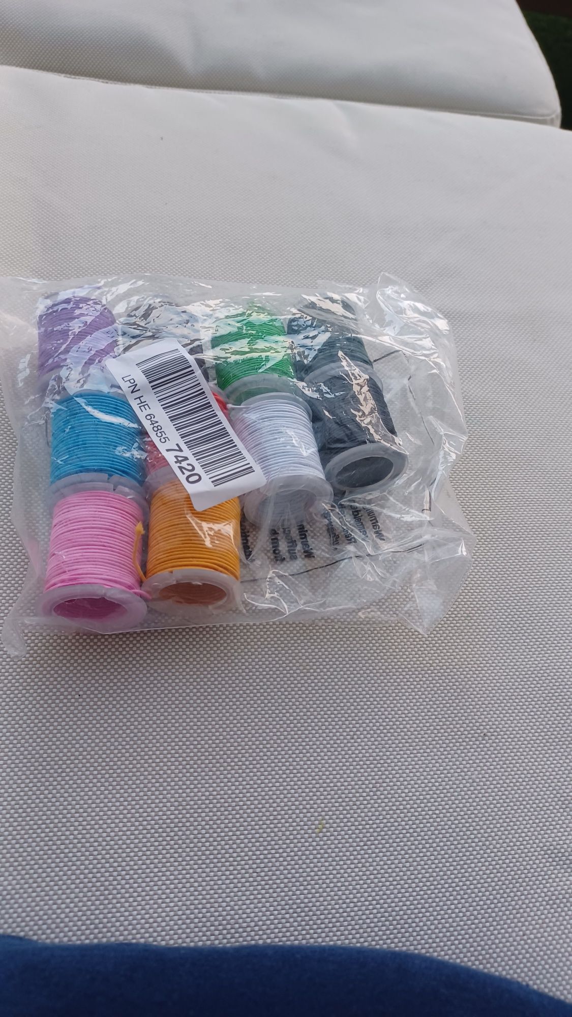 Kolekcja 10 kolorow Guma gumka na szpulkach okolo 2 m 1mm