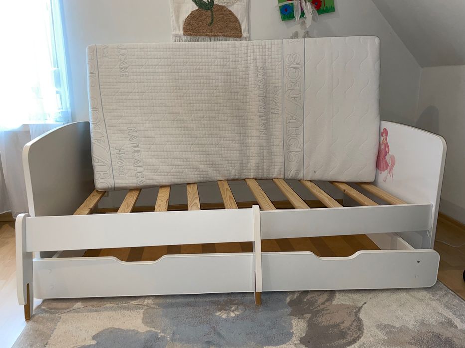 Łóżko dziecięce 80 x 160 cm z materacem i szufladom