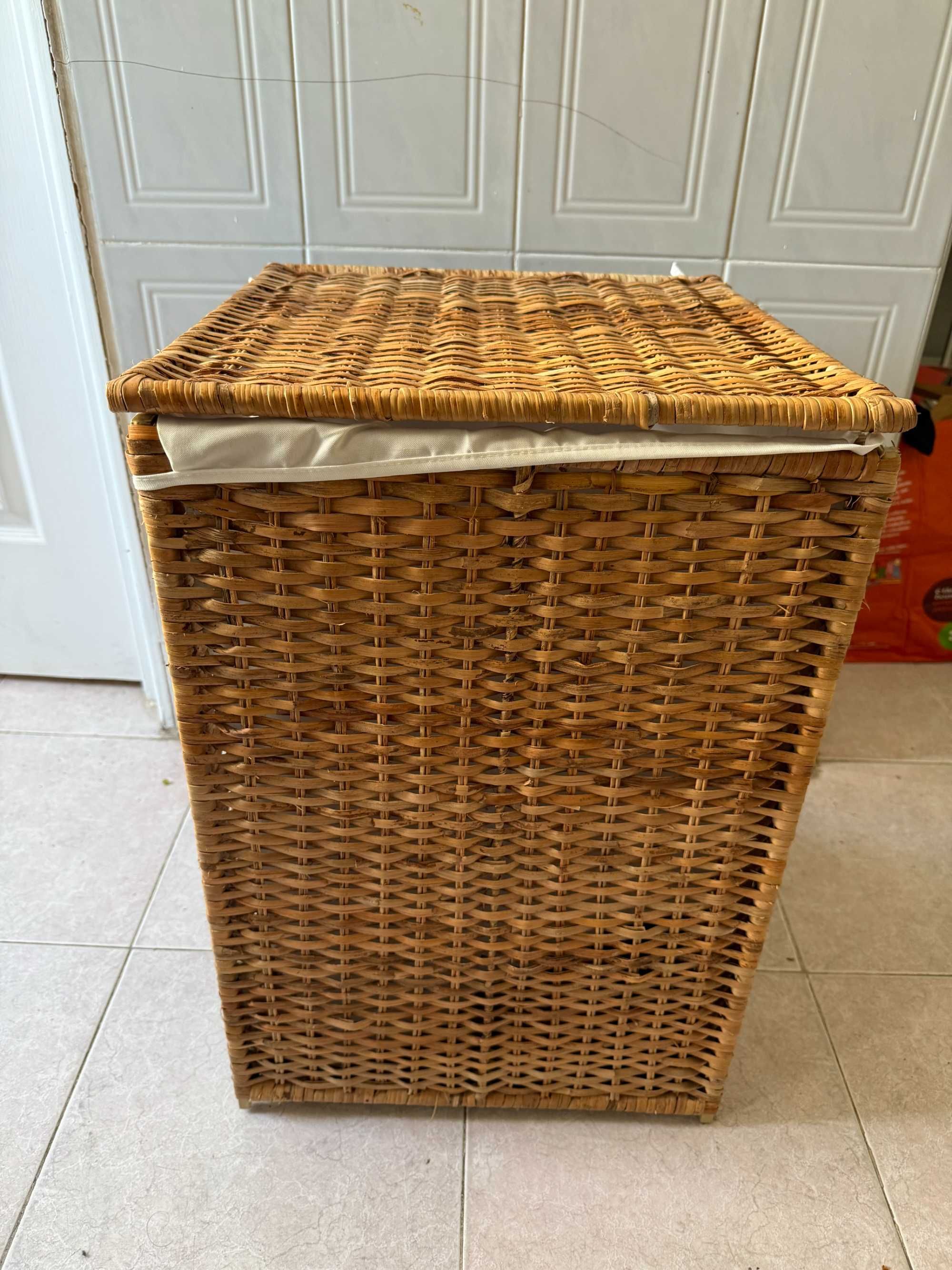 Cesto de Roupa Como Novo – 80L