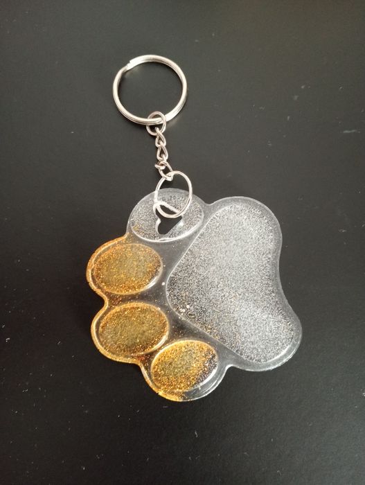 Porta chaves em forma de mão de animal