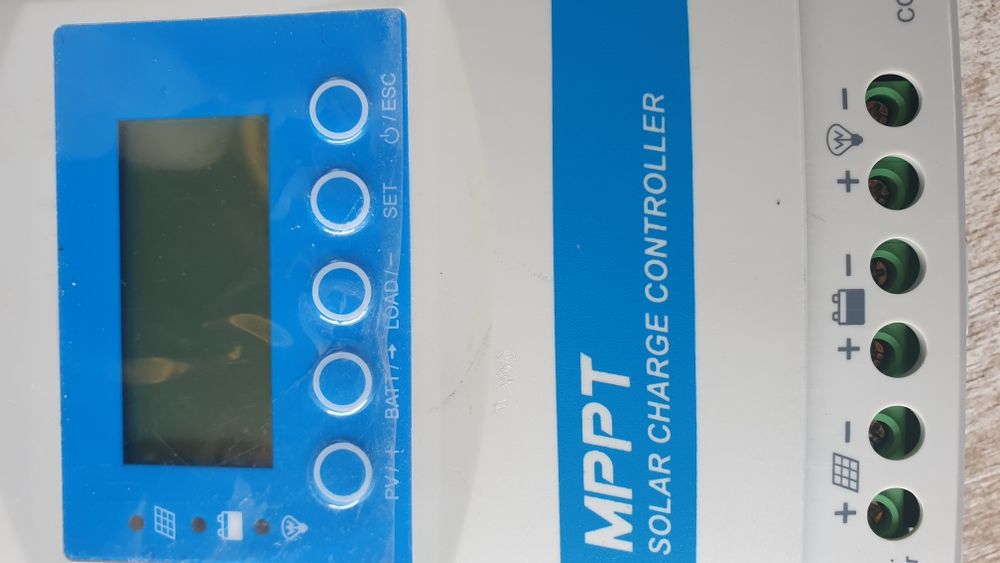 Solarny regulator ładowania MPPT 25A  12/24 v