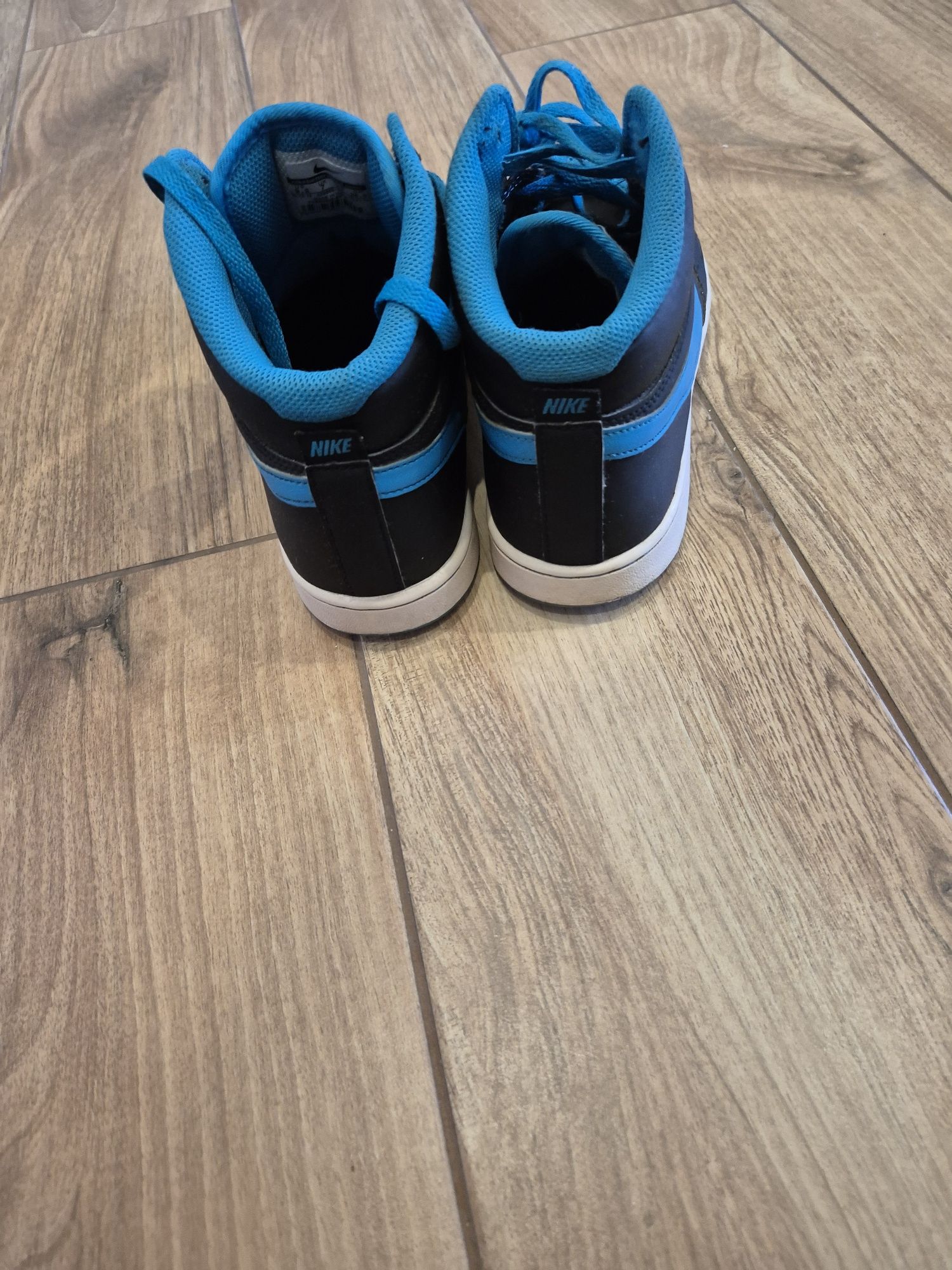 Adidasy  Jordany NIKE 41 za kostkę czarno niebieskie