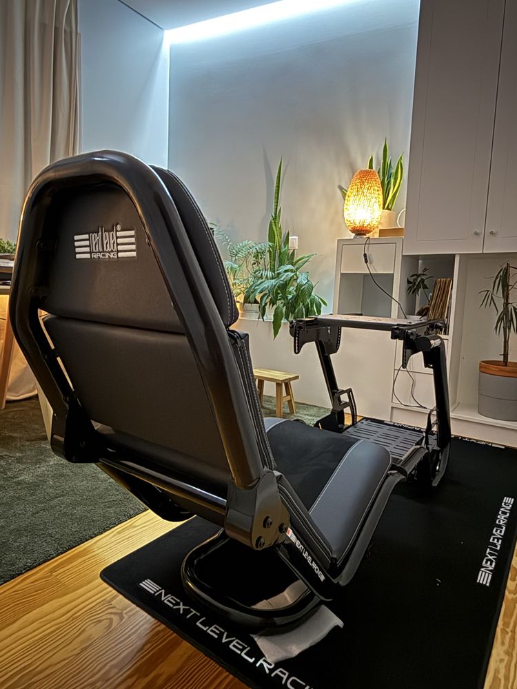 Next Level Racing F-GT PRO Preto