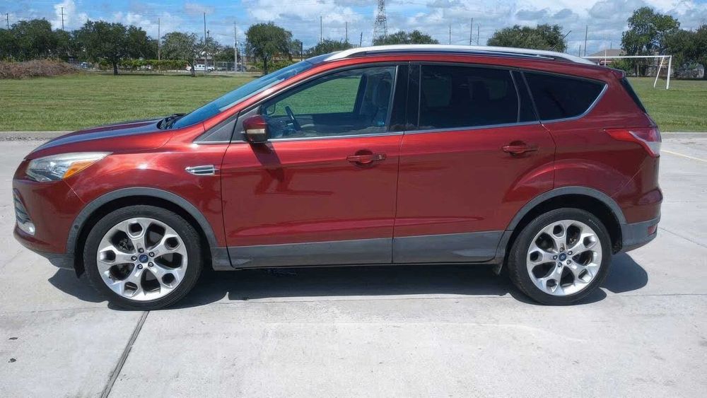 Ford Escape      2015