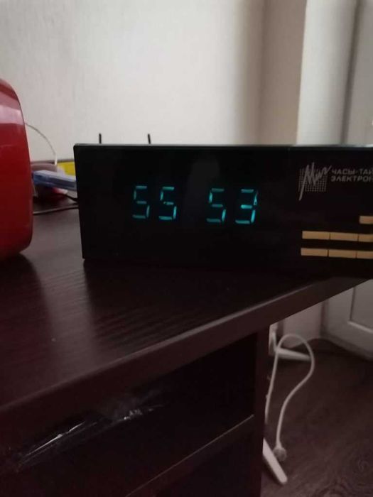 Часы таймер электронные Миг