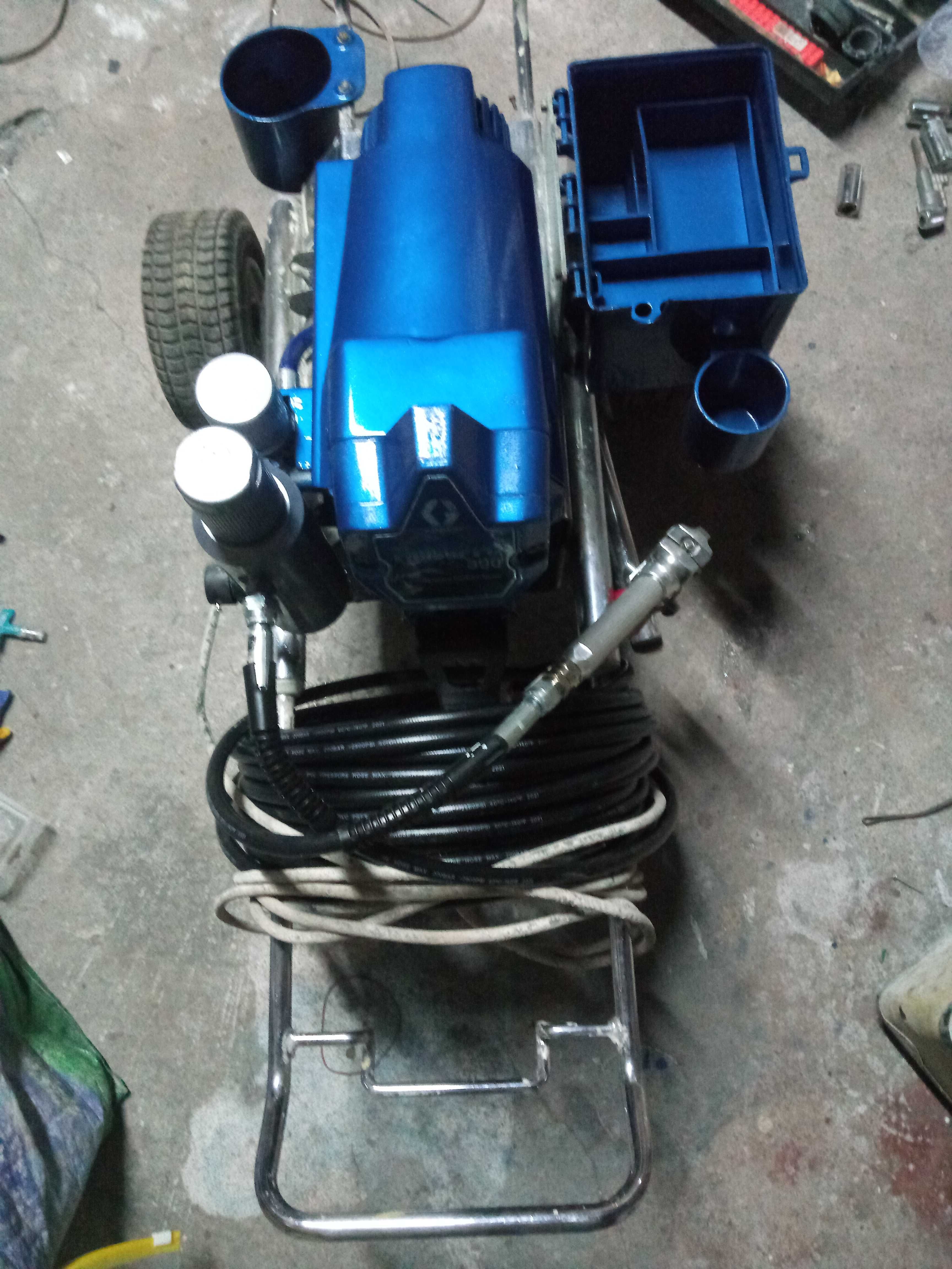 Agregat malarski Garaco Finish pro 390  z osłoną powietrza.