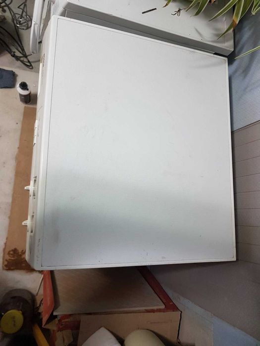 пральна машина bosch WFB 1005