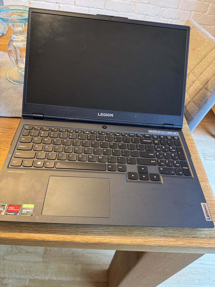 Lenovo Legion 5 – Ryzen 5 / GTX 1650 Ti