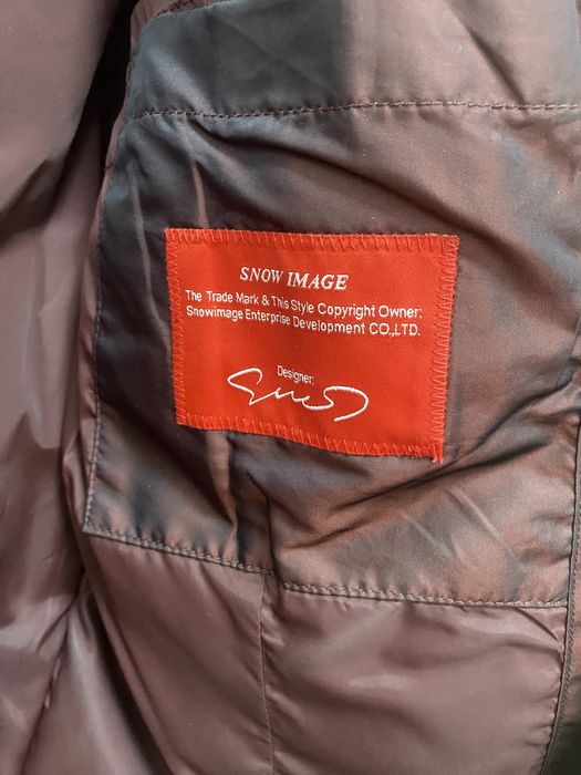 Пуховик зимний женский